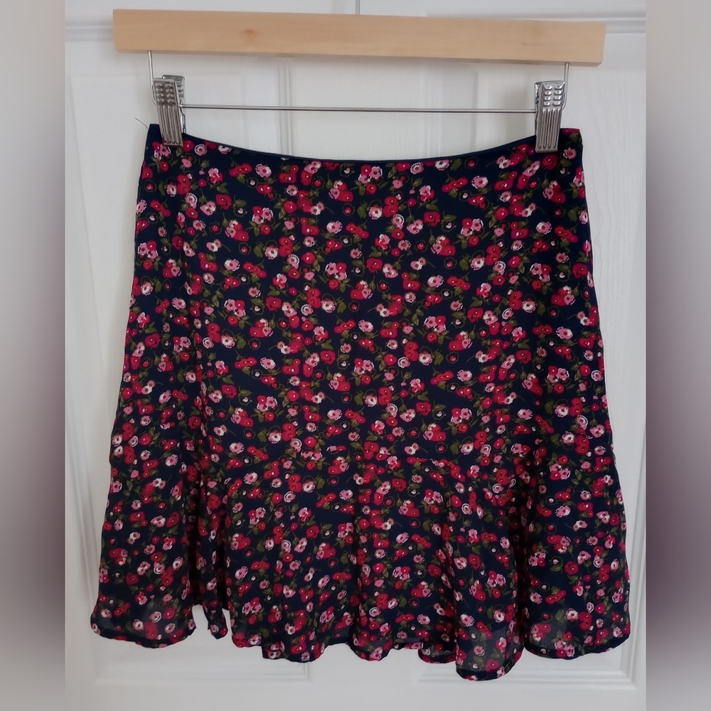 Francesca's Collections Navy Floral Mini Skirt with Pink and Red Flowers - Picture 3 of 4